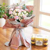 Peach Blossom – Bouquet & Gourmet Chocolate Set